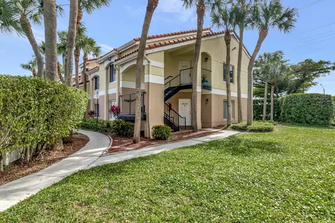 815 W Boynton Beach Blvd #8-206, Boynton Beach, FL 33426