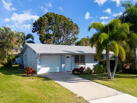 315 SW 8th Ave, Boynton Beach, FL 33435