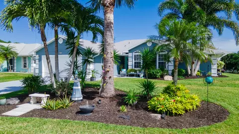 6816 Wadsworth Ter, Port Saint Lucie, FL 34952