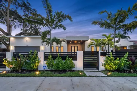 713 SE 7th St, Fort Lauderdale, FL 33301