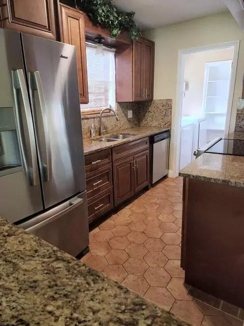 3609 SW 22nd St, Fort Lauderdale, FL 33312