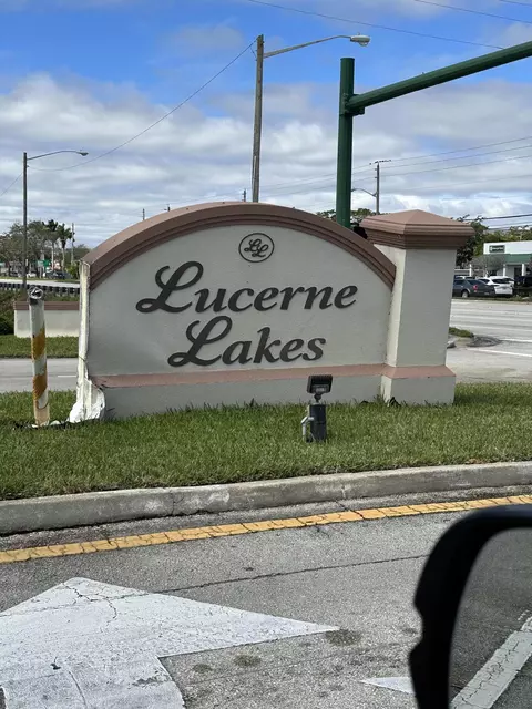 7190 Golf Colony Ct #101, Lake Worth, FL 33467