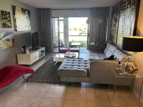 2021 W Woolbright Rd #G106, Boynton Beach, FL 33426