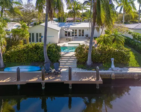 1233 SE 12th Ave, Deerfield Beach, FL 33441