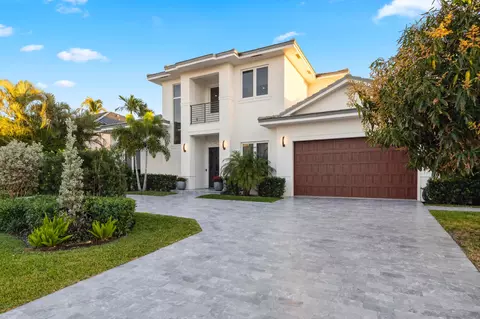 1540 SE 6th St, Deerfield Beach, FL 33441