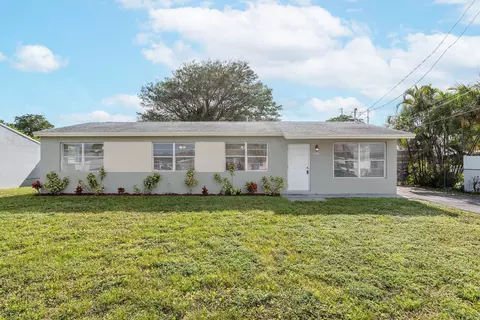 4470 SW 24th St, Fort Lauderdale, FL 33317