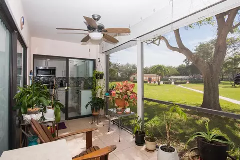 5981 Via Vermilya #107, Lake Worth, FL 33462