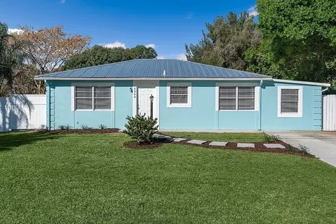 5309 Seagrape Dr, Fort Pierce, FL 34982