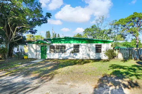405 Fleming Ave, Greenacres, FL 33463