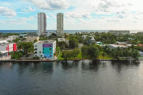 117 S Riverside Dr, Pompano Beach, FL 33062