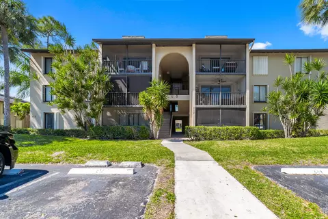 712 Sunny Pine Way #A1, Greenacres, FL 33415