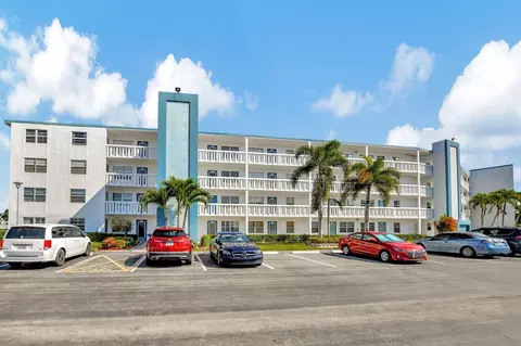 1049 Exeter C, Boca Raton, FL 33434 photo 1