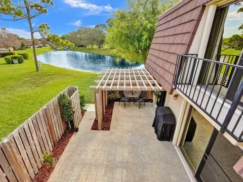 1619 16th Ln, Palm Beach Gardens, FL 33418