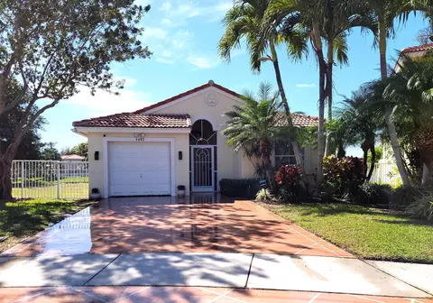 5642 Kingsmill Ct, Lake Worth, FL 33463