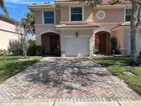 2312 Seminole Palms Dr, Greenacres, FL 33463