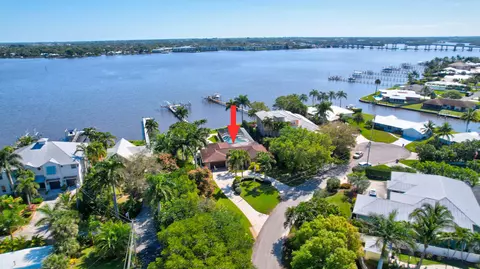 1918 SW Mooring Dr, Palm City, FL 34990