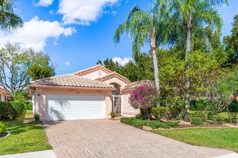 5257 Grey Birch Ln, Boynton Beach, FL 33437