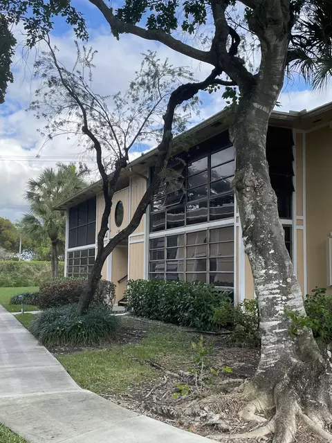 7192 Ashmont Cir #211, Tamarac, FL 33321