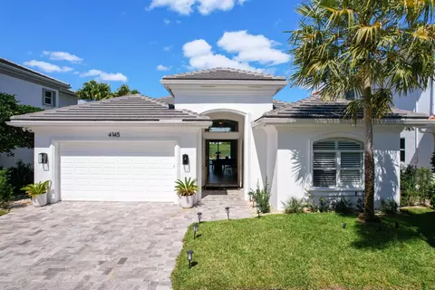 4145 NW Briarcliff Cir, Boca Raton, FL 33496