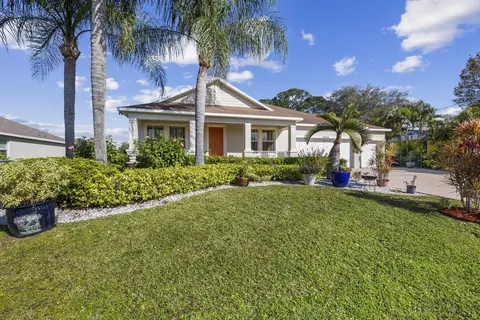 3649 SW Bonwold St, Port Saint Lucie, FL 34953