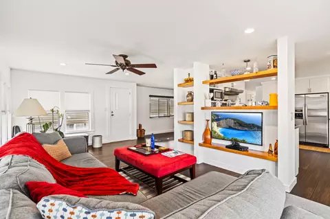 315 Egret Cir, Barefoot Bay, FL 32976