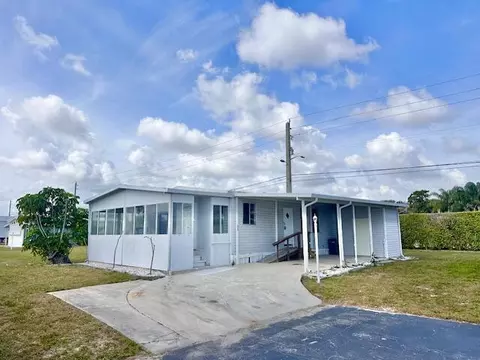 53007 Del Rio Bay, Boynton Beach, FL 33436