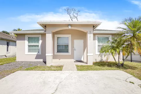 5781 Banana Rd, West Palm Beach, FL 33413