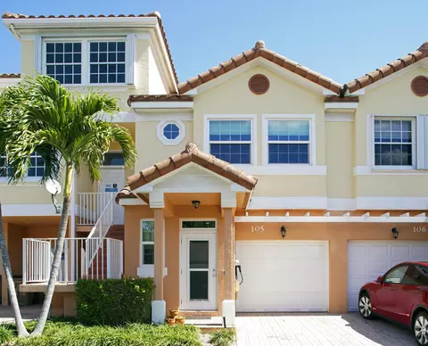 1998 NE 7th St #105, Deerfield Beach, FL 33441