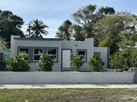 512 Revere Rd, West Palm Beach, FL 33405