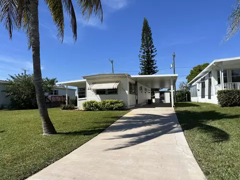 7139 SE Ridgeway Ter, Hobe Sound, FL 33455