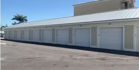 835 Seaway Dr #A4, Fort Pierce, FL 34949