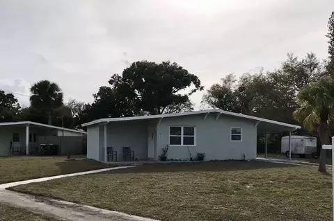 2011 Golfview Ct, Fort Pierce, FL 34950