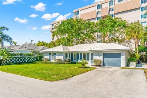 1035 Bermuda Gardens Rd, Delray Beach, FL 33483
