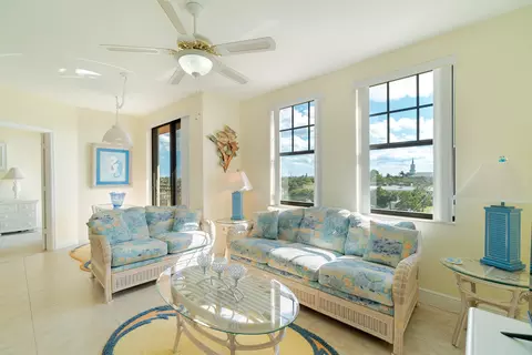 511 Lucerne Ave #420, Lake Worth, FL 33460
