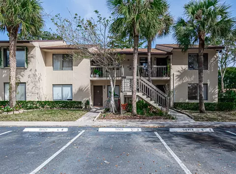 6551 Arleigh Ct #207, Boca Raton, FL 33433