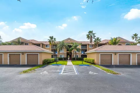 3720 NW Adriatic Ln #303, Jensen Beach, FL 34957