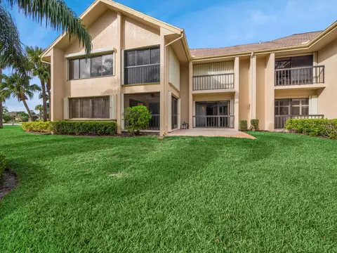 19149 SE Sea Turtle Ct #105-A, Tequesta, FL 33469
