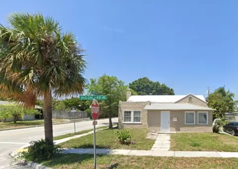 735 Highland Dr, West Palm Beach, FL 33405