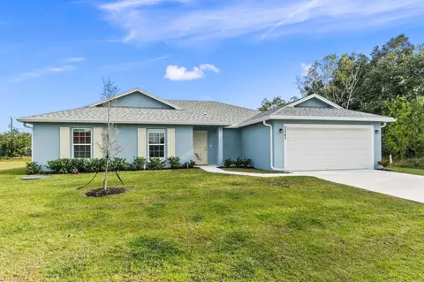 2243 SE Rock Springs Dr, Port Saint Lucie, FL 34952
