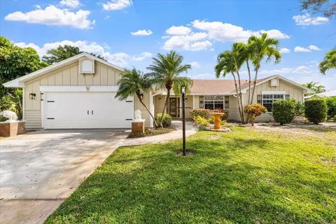 530 E Forest Trl, Vero Beach, FL 32962