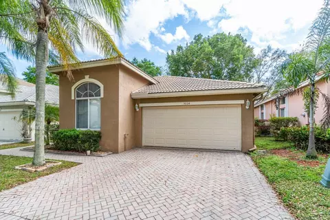 5024 Ibis Ct, Coconut Creek, FL 33073