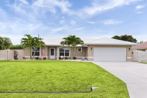 1202 SW Lawndale Ave, Port Saint Lucie, FL 34953