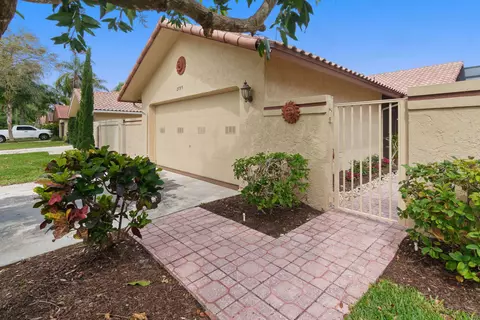 2095 NW 18th St, Delray Beach, FL 33445