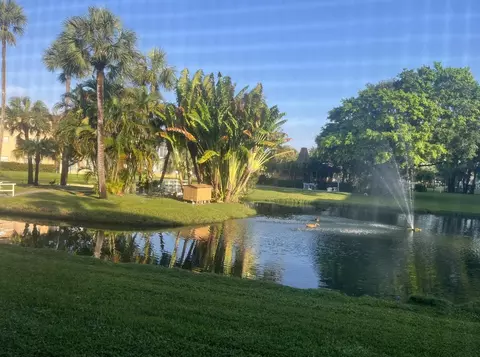 5021 W Oakland Park Blvd #110, Lauderdale Lakes, FL 33313