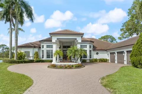 8131 Woodsmuir Dr, Palm Beach Gardens, FL 33412