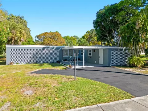 2086 34th Ave, Vero Beach, FL 32960