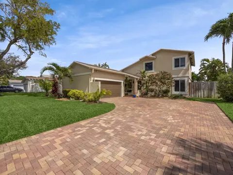 256 NW 40 Ter Ter, Deerfield Beach, FL 33442