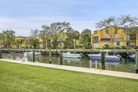120 Lehane Ter Ter #119, North Palm Beach, FL 33408