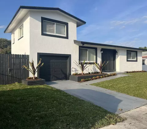 1337 Southwinds Dr, Lantana, FL 33462