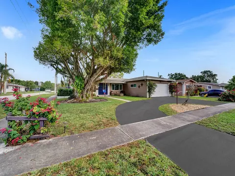 4533 Jefferson St, Hollywood, FL 33021
